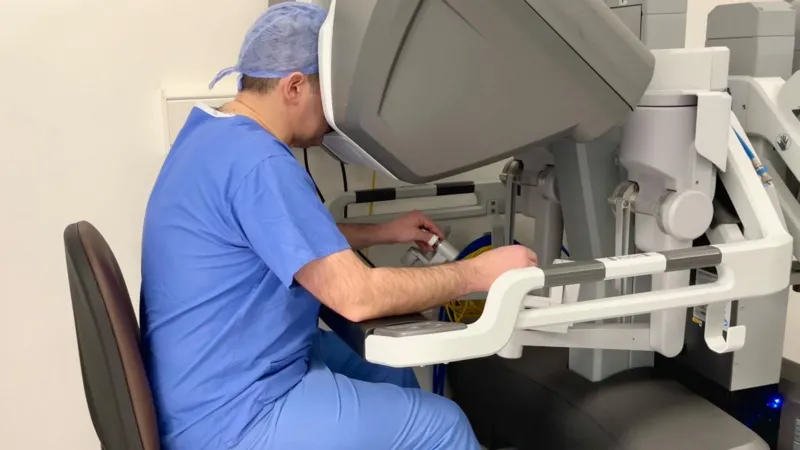 Robots like Roxy may revolutionize cancer surgery with advanced precision and efficiency