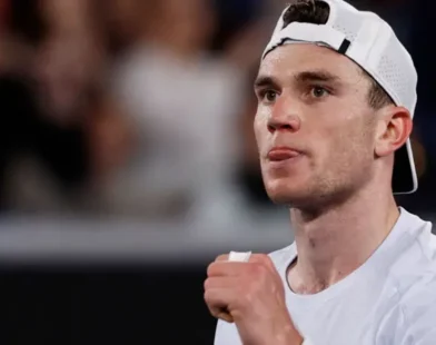 Draper defeats Vukic in an epic Australian Open match, drawing reactions from fans and experts