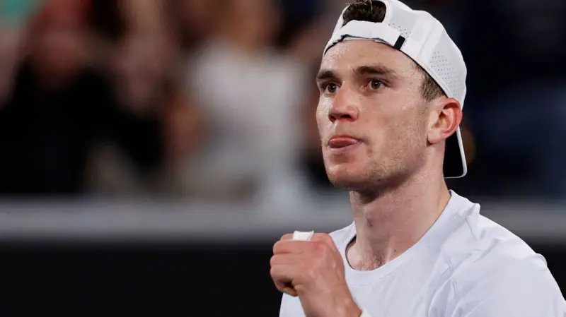 Draper defeats Vukic in an epic Australian Open match, drawing reactions from fans and experts