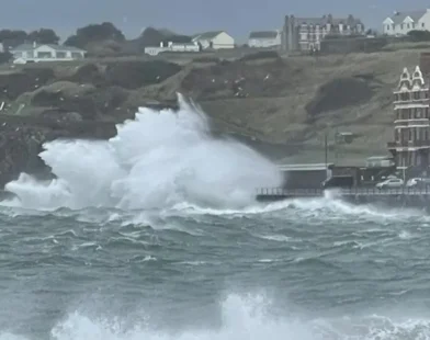 Red weather warning issued as violent storm force winds approach