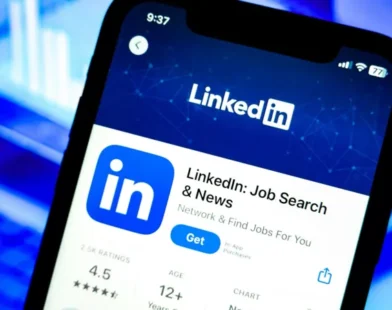 LinkedIn faces allegations of using users' private messages to train AI algorithms