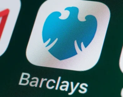 Barclays customers face difficulties purchasing essentials due to a major IT outage